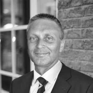 Simon Champion