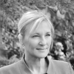 Andrea Stott